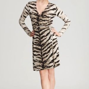 New Michael Kors Sz M Wrap Dress Animal Print Jersey Knit